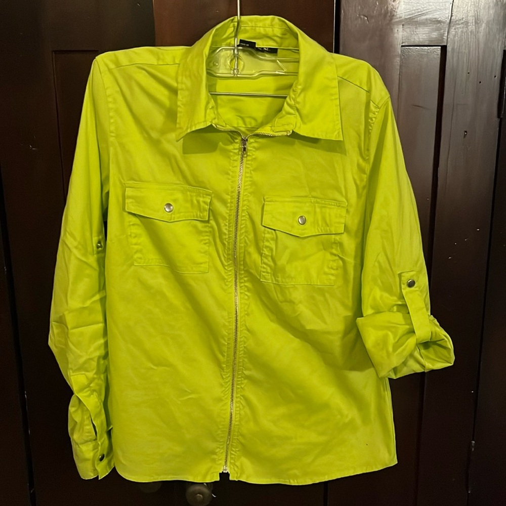 Green shirt jacket